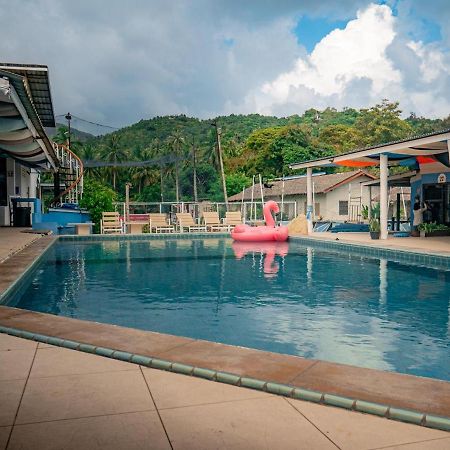 2 Rocks Boutique Hostel 반 타이 외부 사진