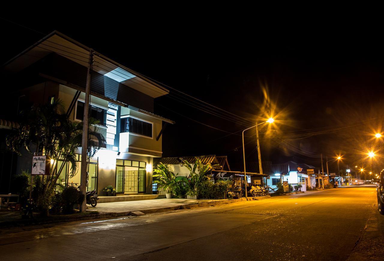2 Rocks Boutique Hostel 반 타이 외부 사진